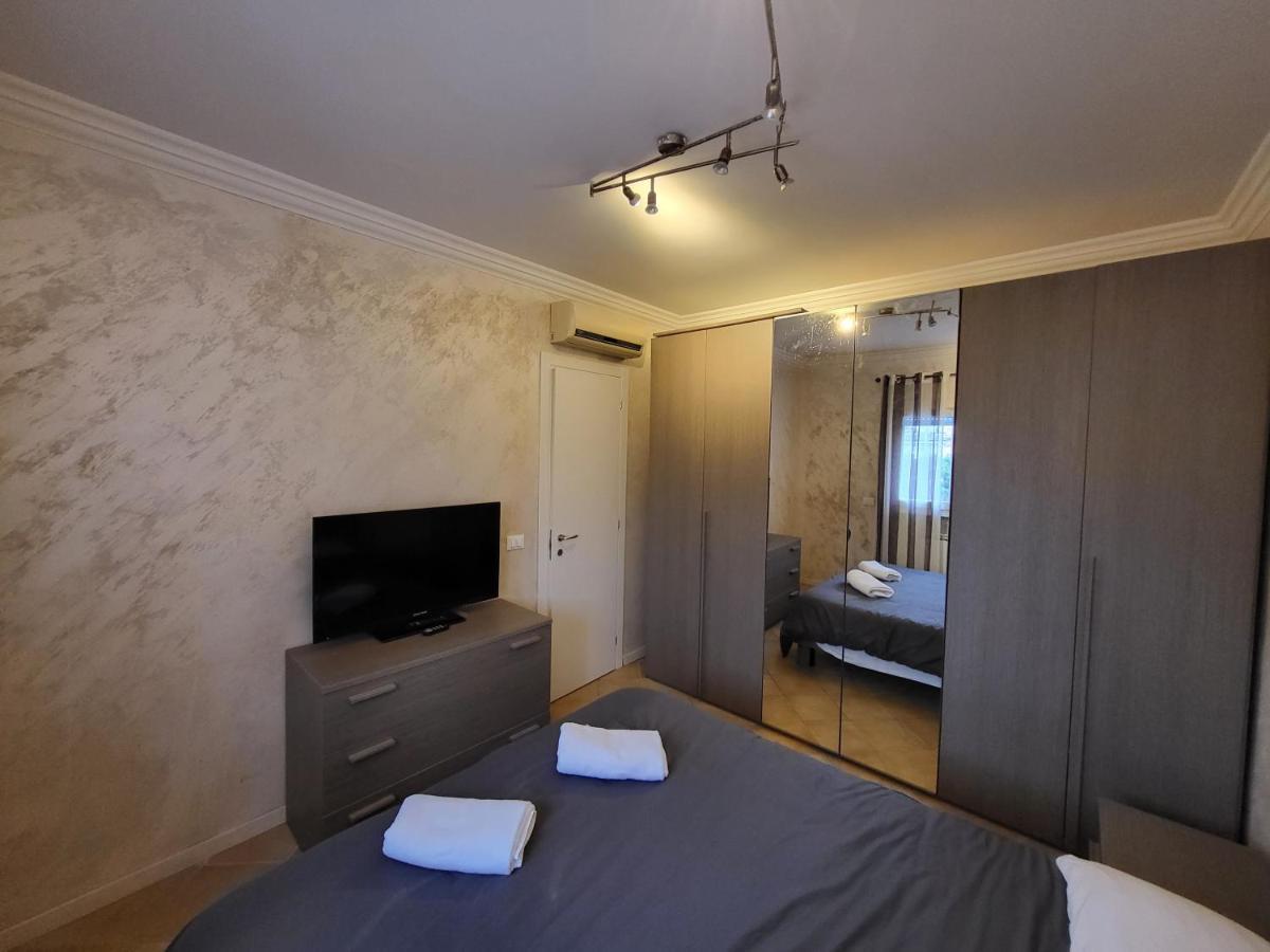 Sweet House Fiumicino Apartment Ngoại thất bức ảnh